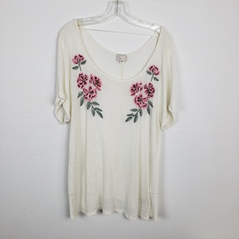 Anthropologie | Postmark Embroidered floral top - Picture 1 of 5